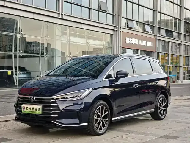 BYD Song Max Hybrid 2022 из Китая — купить под ключ