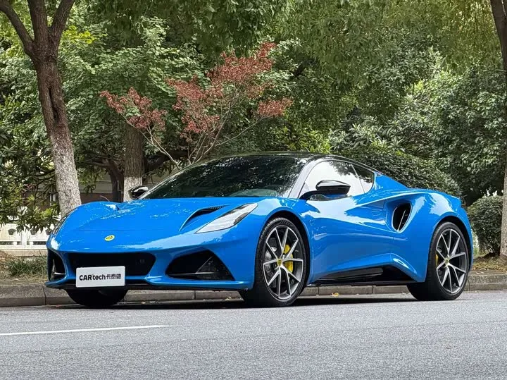 Lotus Emira 2023 из Китая — купить под ключ