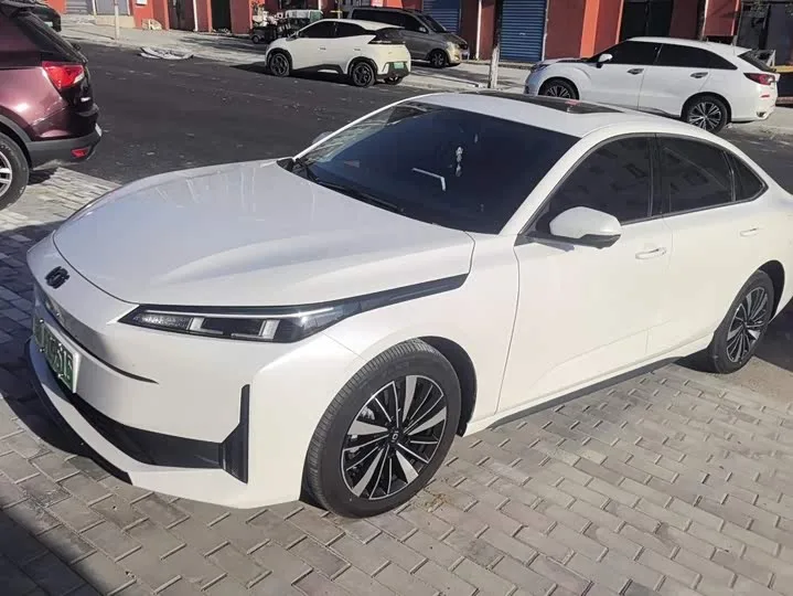 Changan Qiyuan (Nevo) A05 2025 из Китая — купить под ключ