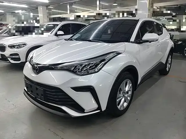 Toyota Izoa 2022 из Китая — купить под ключ