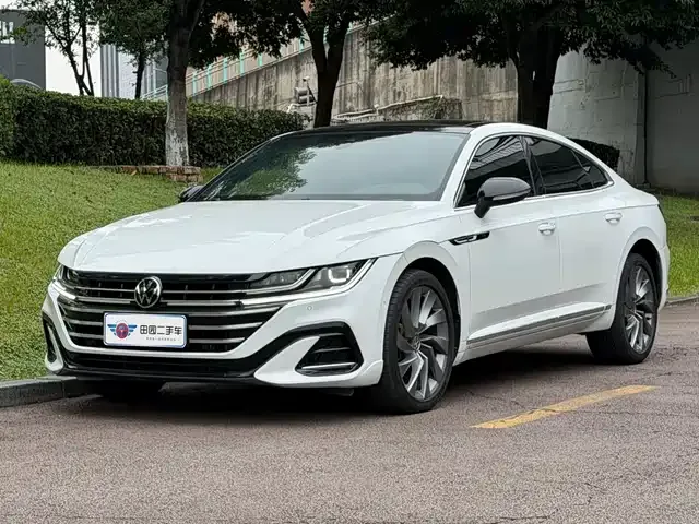 Volkswagen CC 2024 из Китая — купить под ключ