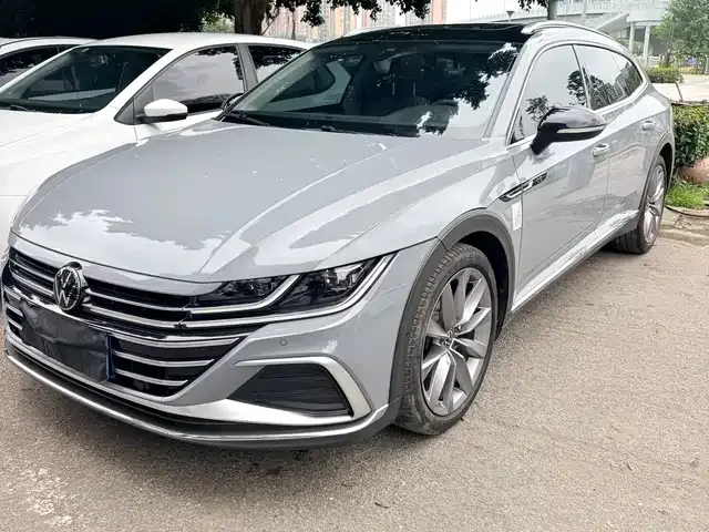 Volkswagen CC 2024 из Китая — купить под ключ