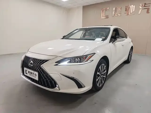 Lexus ES 2023 из Китая — купить под ключ