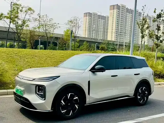 Changan Qiyuan (Nevo) Q07 2025 из Китая — купить под ключ