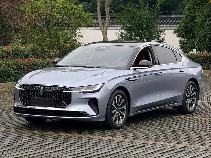 Lincoln Z (Zephyr) 2024 из Китая — купить под ключ