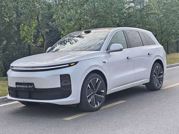 LiXiang L6 2025 из Китая — купить под ключ