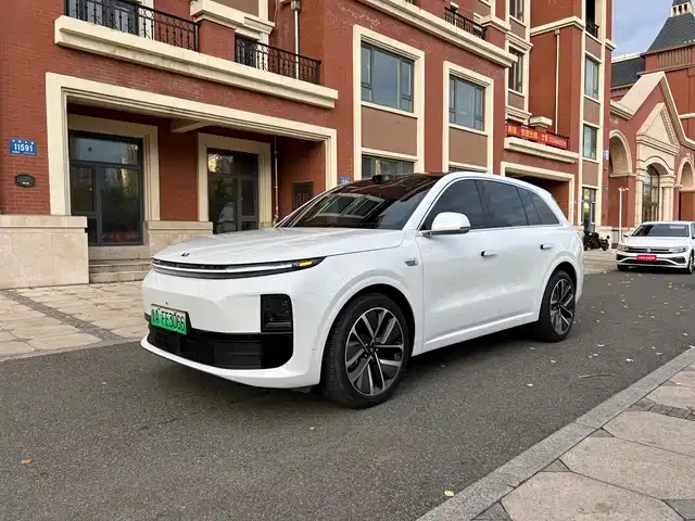 LiXiang L6 2025 из Китая — купить под ключ