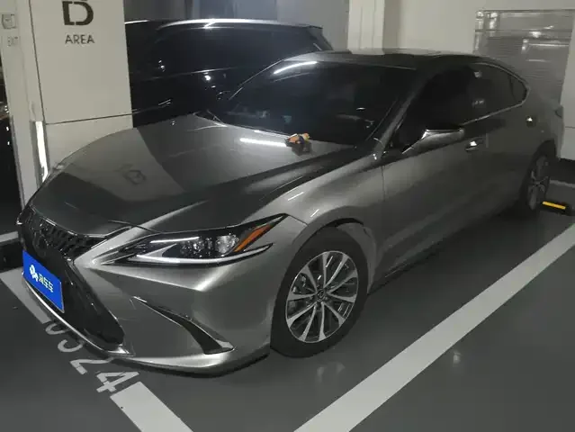 Lexus ES 2024 из Китая — купить под ключ