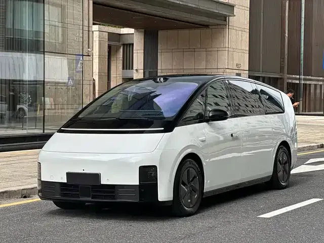 LiXiang Mega 2025 из Китая — купить под ключ
