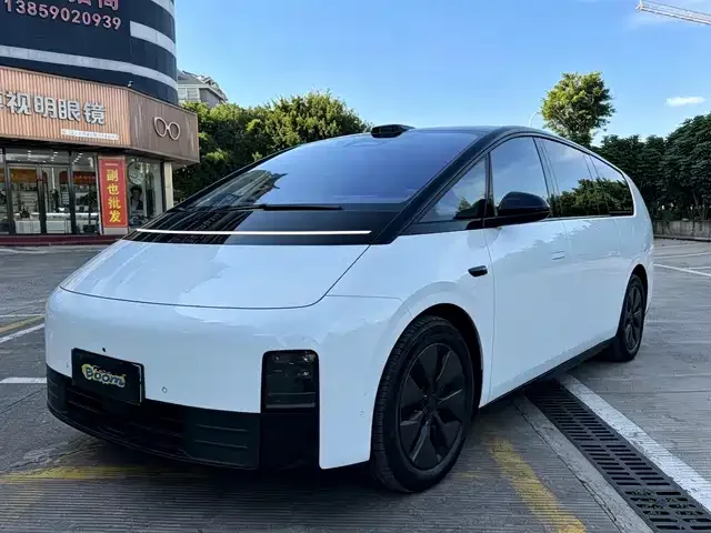 LiXiang Mega 2025 из Китая — купить под ключ