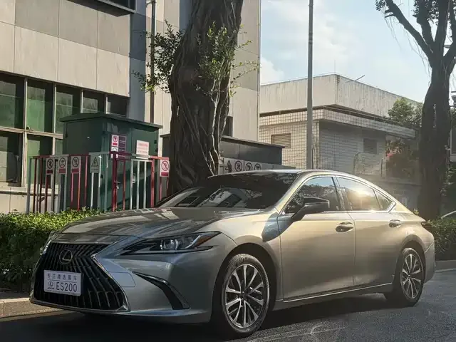 Lexus ES 2023 из Китая — купить под ключ