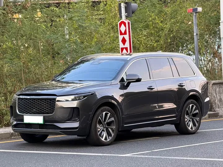 LiXiang One 2022 из Китая — купить под ключ