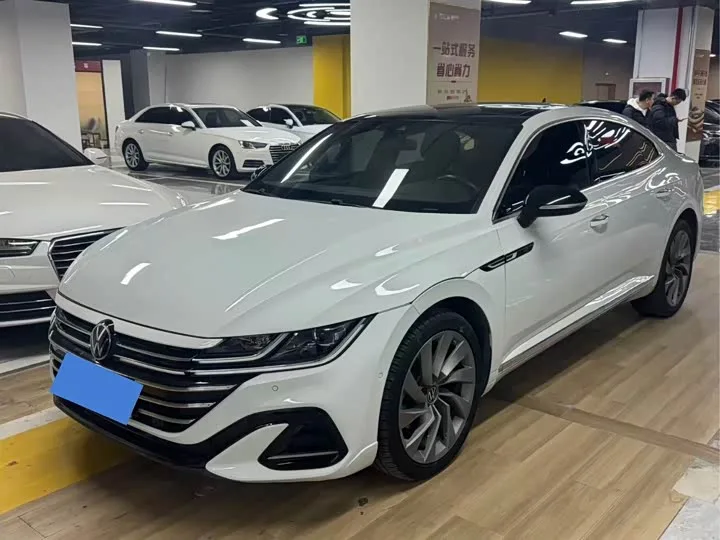 Volkswagen CC 2024 из Китая — купить под ключ