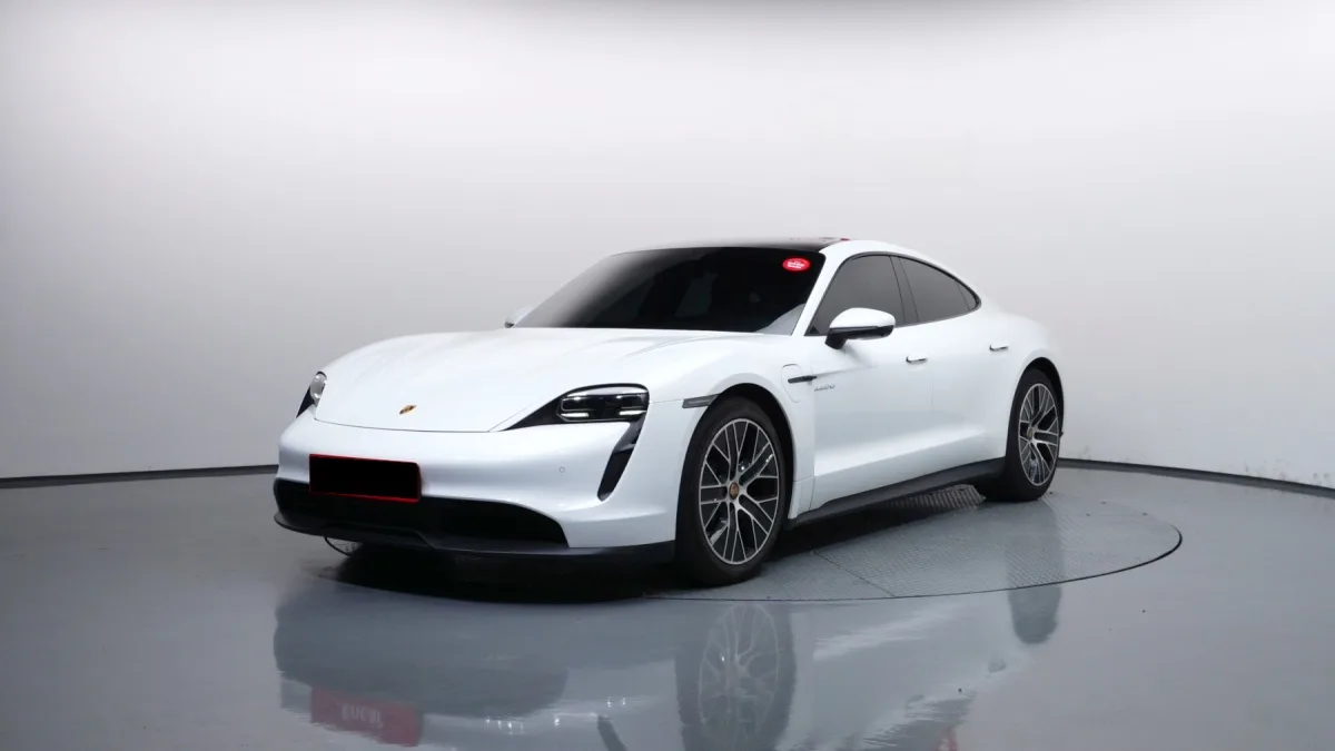 Porsche Taycan 2022 из Кореи — купить под ключ