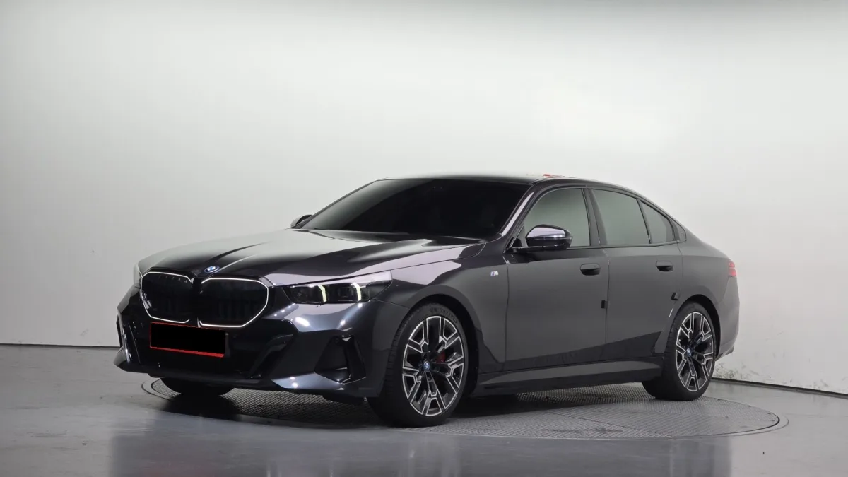 BMW i5 2023 из Кореи — купить под ключ