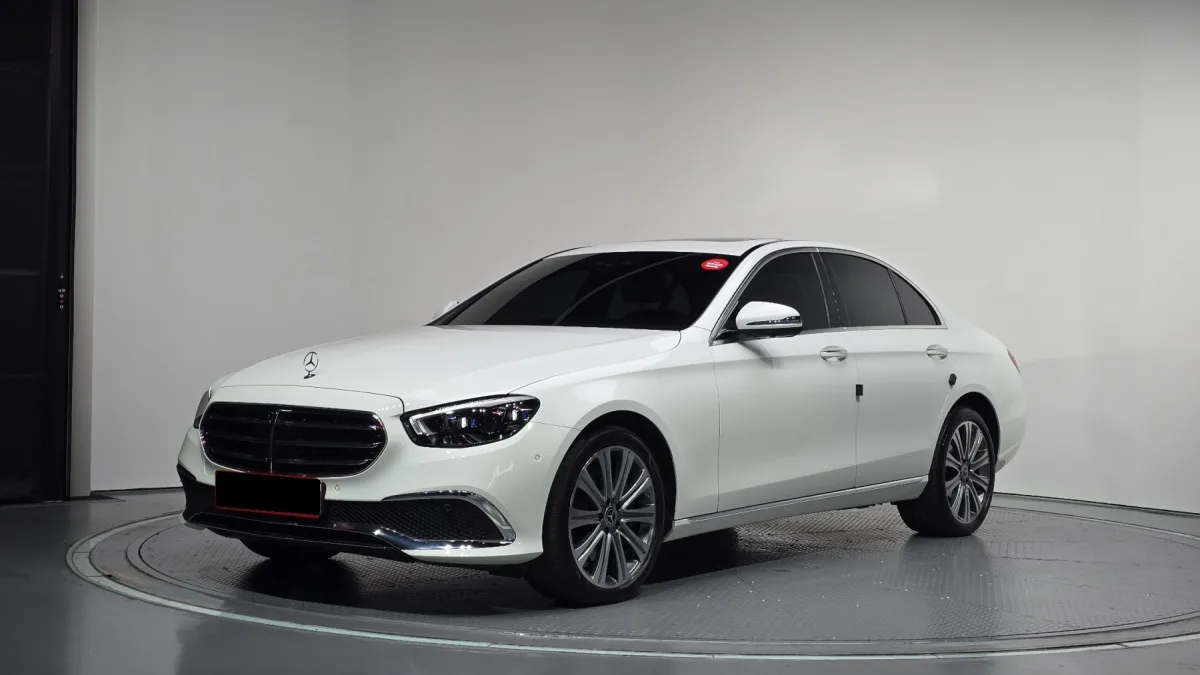 Mercedes-Benz E-Class 2016 из Кореи — купить под ключ