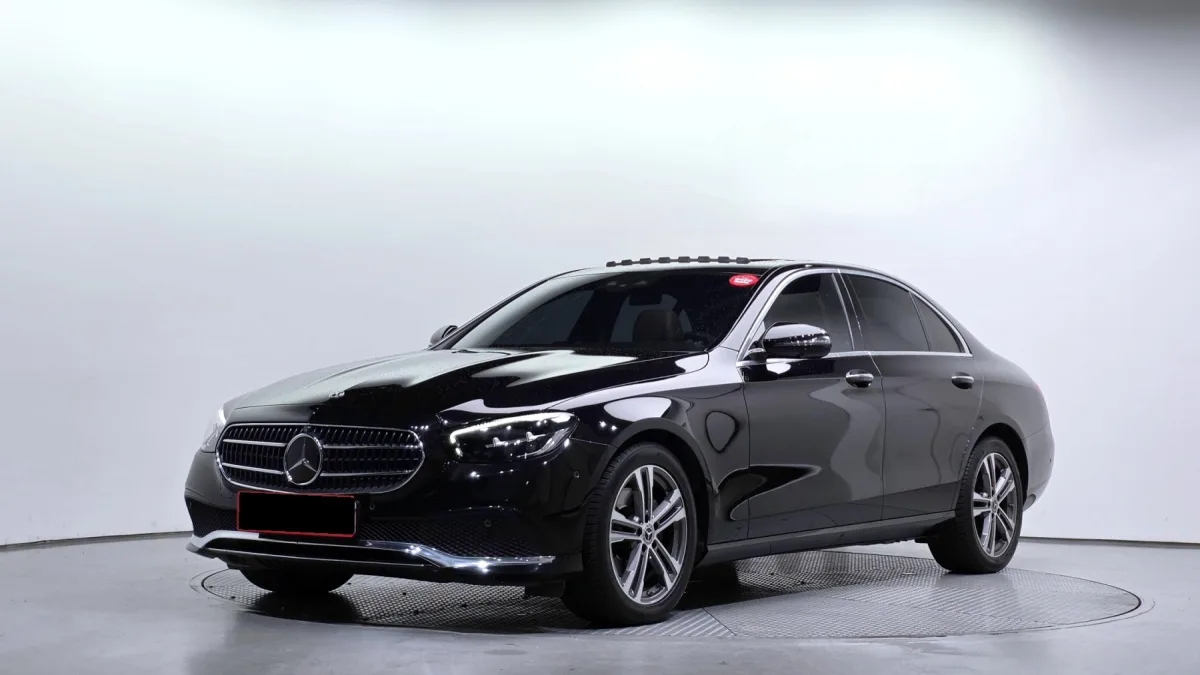 Mercedes-Benz E-Class 2016 из Кореи — купить под ключ
