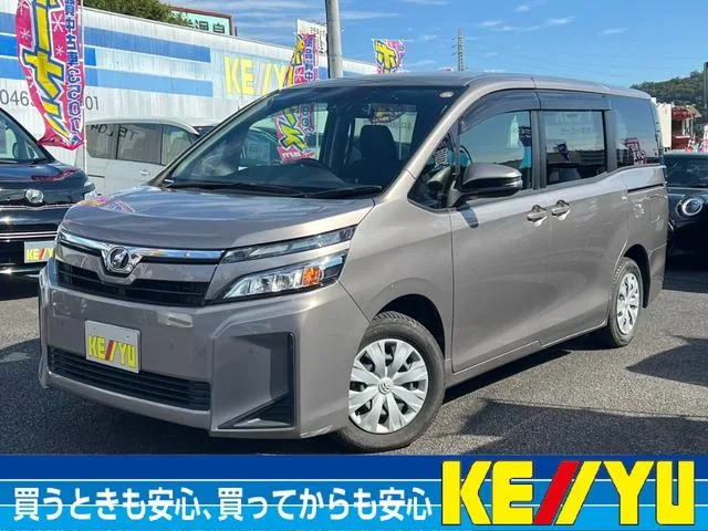 Toyota VOXY 2020 из Японии — купить под ключ