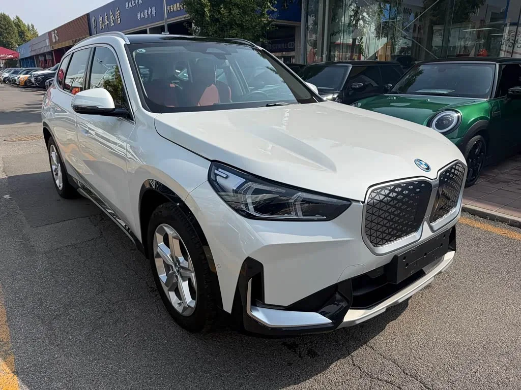 BMW iX1 2025 из Китая — купить под ключ