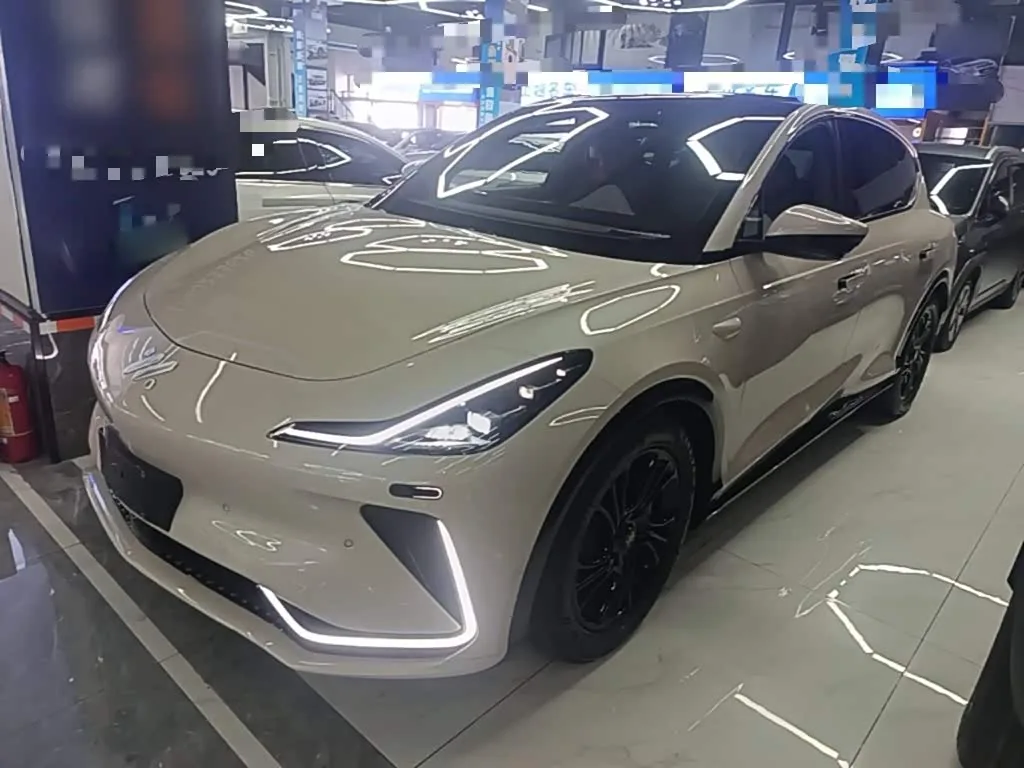 IM motors LS7 2023 из Китая — купить под ключ