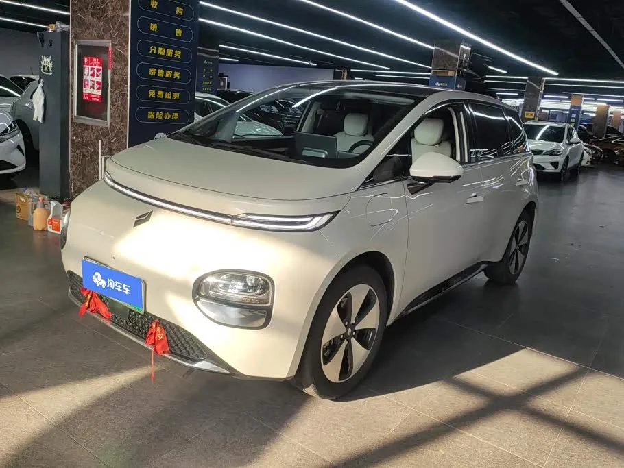 Baojun Yunduo 2024 из Китая — купить под ключ