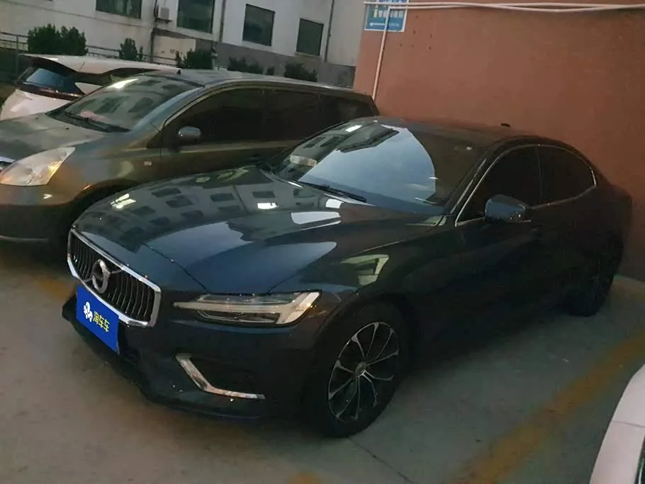 Volvo S60 2021 из Китая — купить под ключ