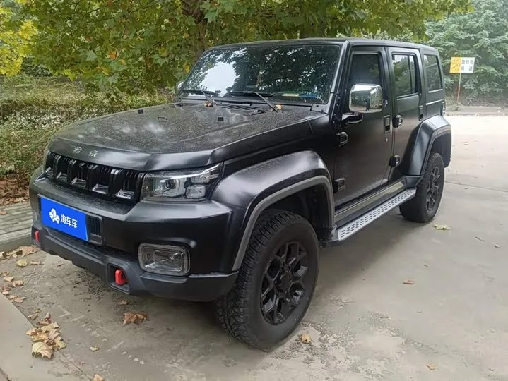 BAIC Beijing BJ40 2023 из Китая — купить под ключ