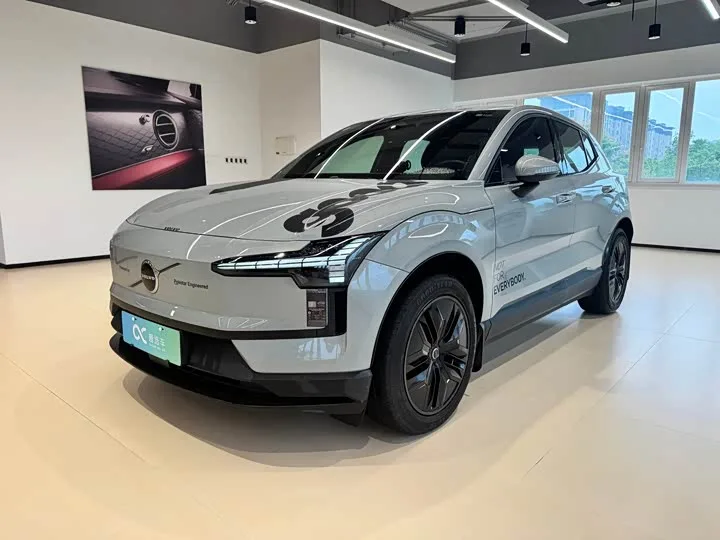 Volvo EX30 2025 из Китая — купить под ключ