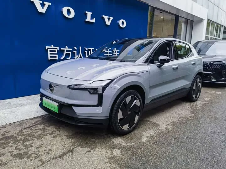 Volvo EX30 2025 из Китая — купить под ключ