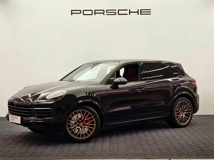 Porsche Cayenne Hybrid 2023 из Китая — купить под ключ