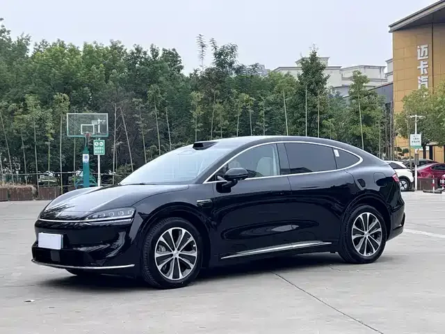 Luxeed R7 2026 из Китая — купить под ключ