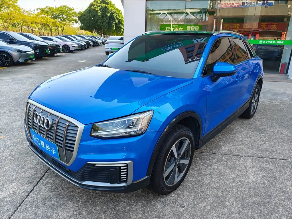 Audi Q2L e-tron 2021 из Китая — купить под ключ