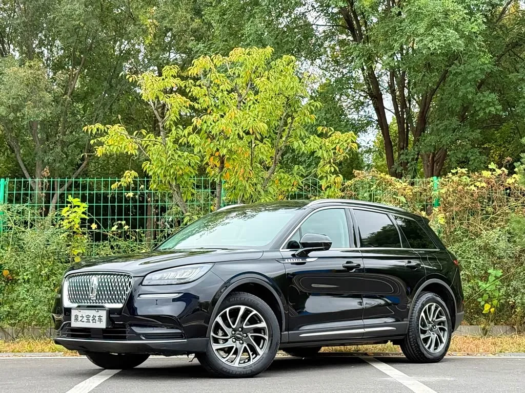 Lincoln Corsair 2022 из Китая — купить под ключ