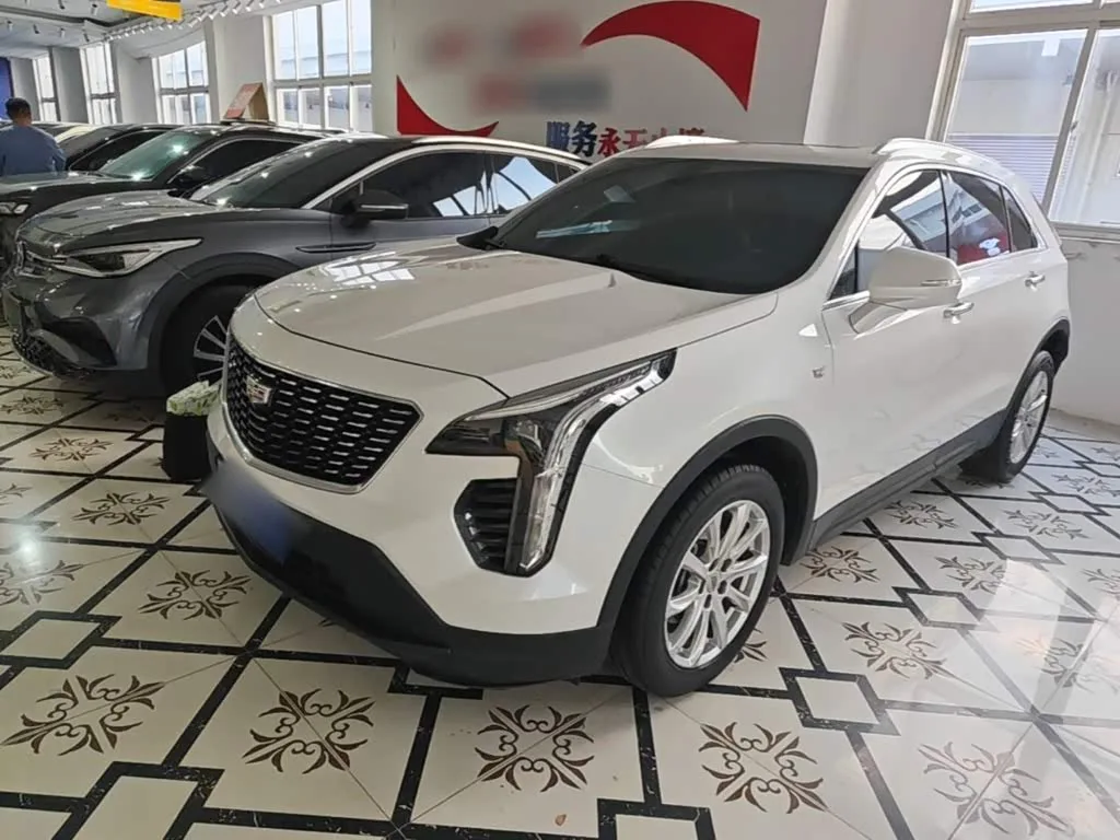 Cadillac XT4 2021 из Китая — купить под ключ