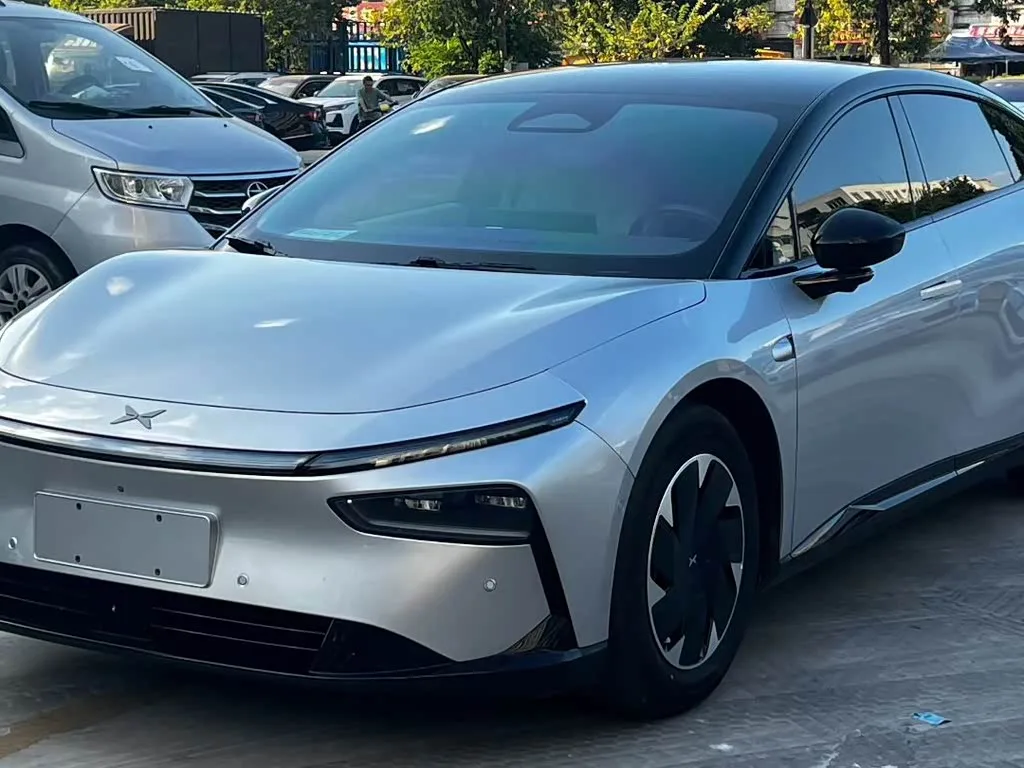 XPeng F57 2025 из Китая — купить под ключ