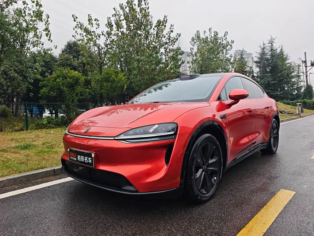 Luxeed R7 2026 из Китая — купить под ключ