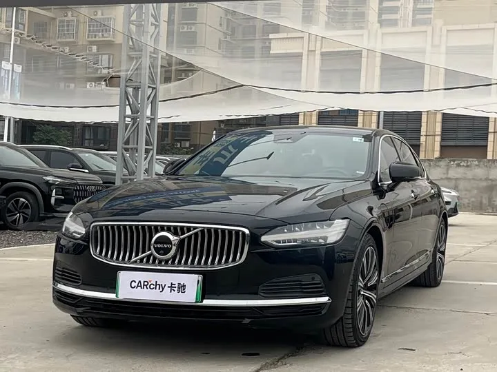 Volvo S90 Hybrid 2022 из Китая — купить под ключ