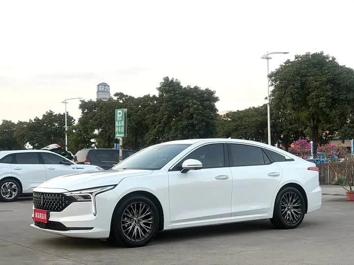 Bestune B70 2023 из Китая — купить под ключ