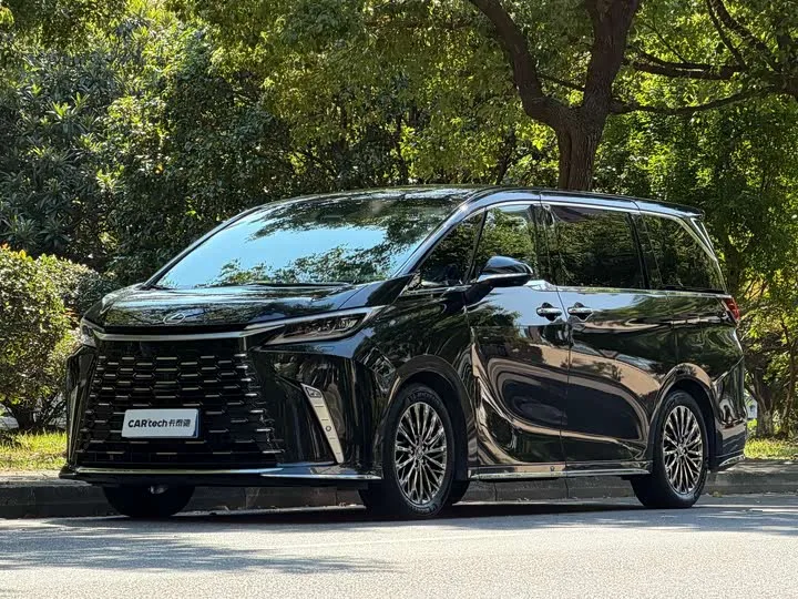 Lexus LM 2024 из Китая — купить под ключ