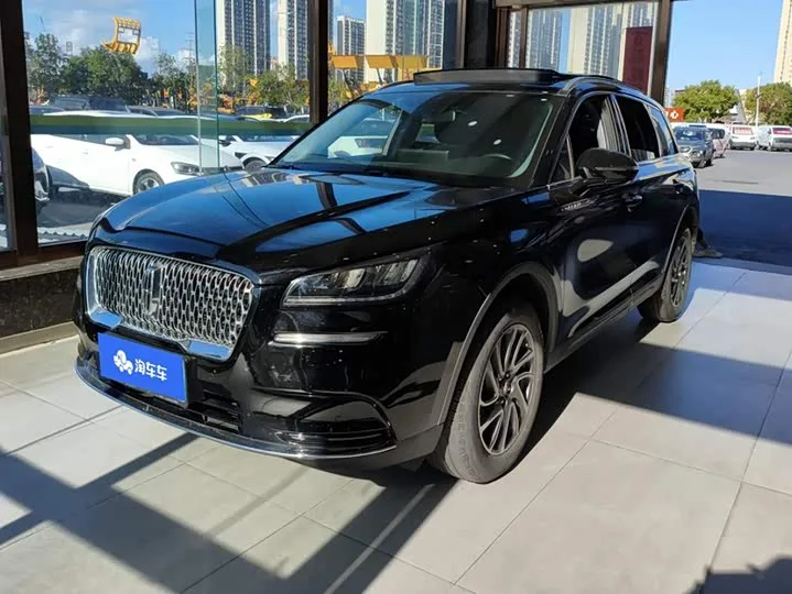Lincoln Corsair 2022 из Китая — купить под ключ