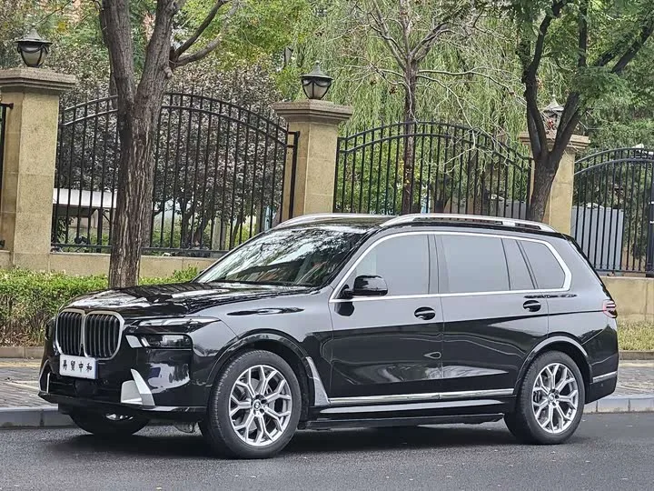 BMW X7 2023 из Китая — купить под ключ
