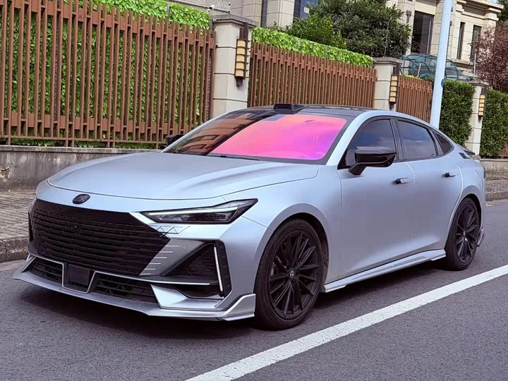 Changan UNI-V 2023 из Китая — купить под ключ