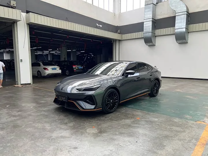 Changan UNI-V 2025 из Китая — купить под ключ