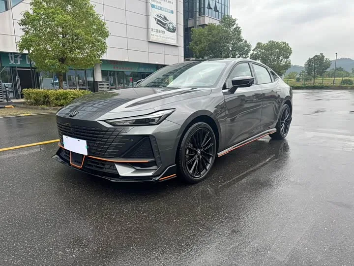 Changan UNI-V 2025 из Китая — купить под ключ