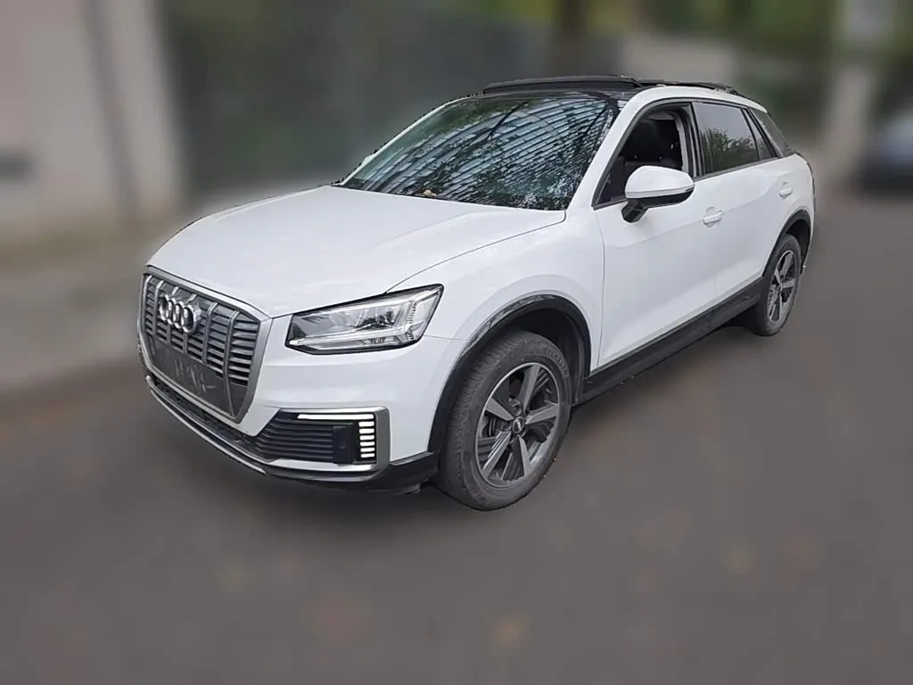 Audi Q2L e-tron 2021 из Китая — купить под ключ