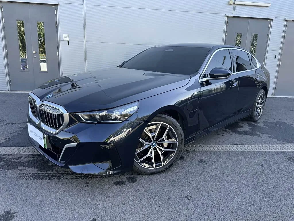 BMW i5 2026 из Китая — купить под ключ