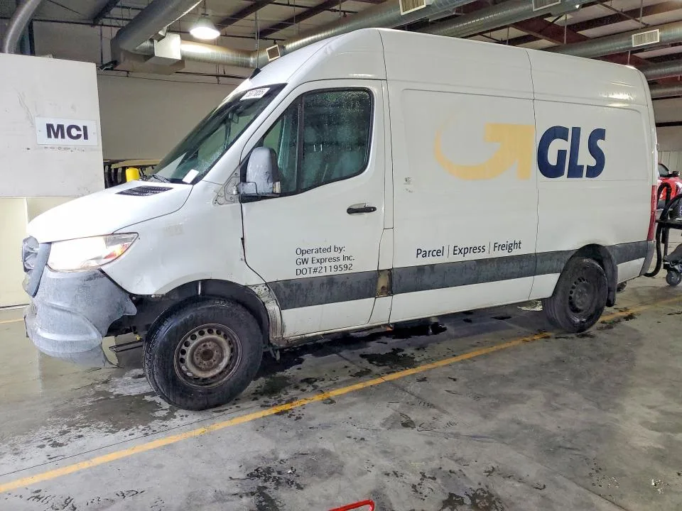 Mercedes-Benz SPRINTER 2500 2020 из США — купить под ключ
