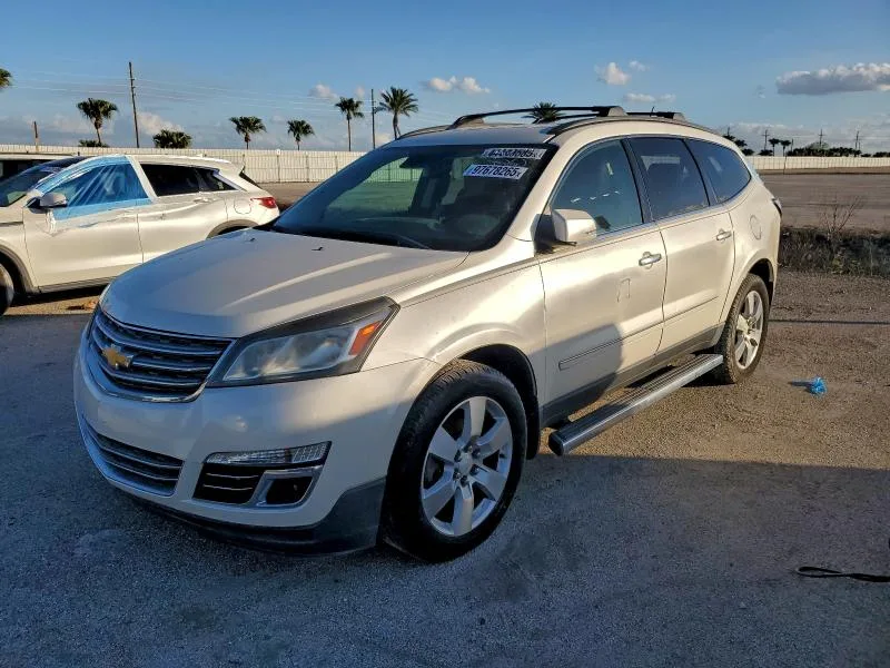 Chevrolet TRAVERSE 2015 из США — купить под ключ