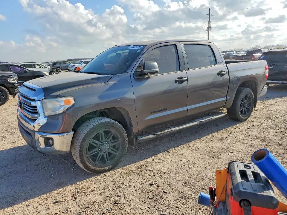 Toyota TUNDRA 2017 из США — купить под ключ