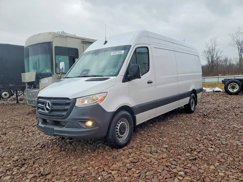 Mercedes-Benz SPRINTER 2025 из США — купить под ключ